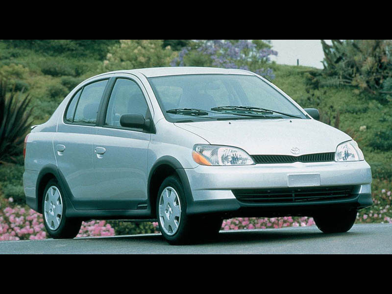 Comparaison nissan micra toyota yaris #6