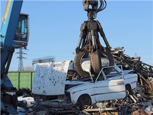 Некоторым автопроизводителям пришлось свернуть программу утилизации Некоторым автопроизводителям пришлось свернуть программу утилизации