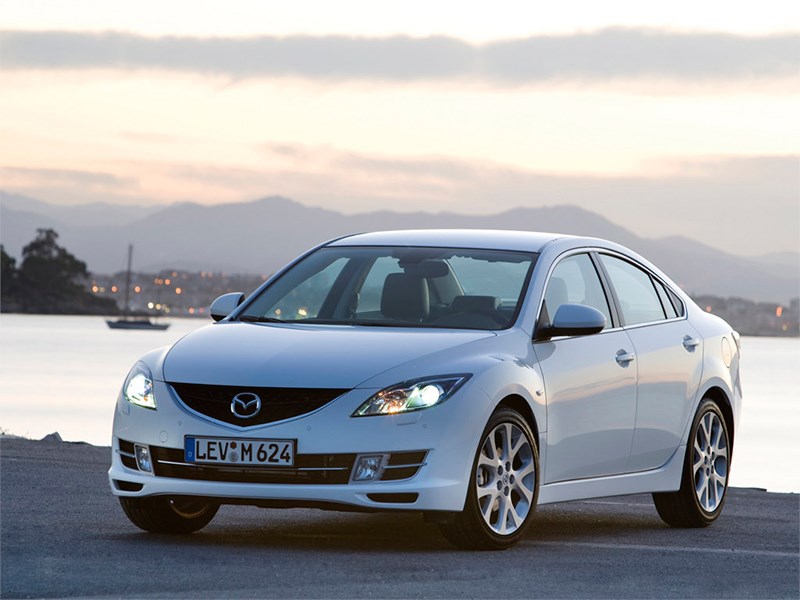 Японская компания Mazda отзывает свыше 374 тыс. авто из-за дефекта подушек безопасности