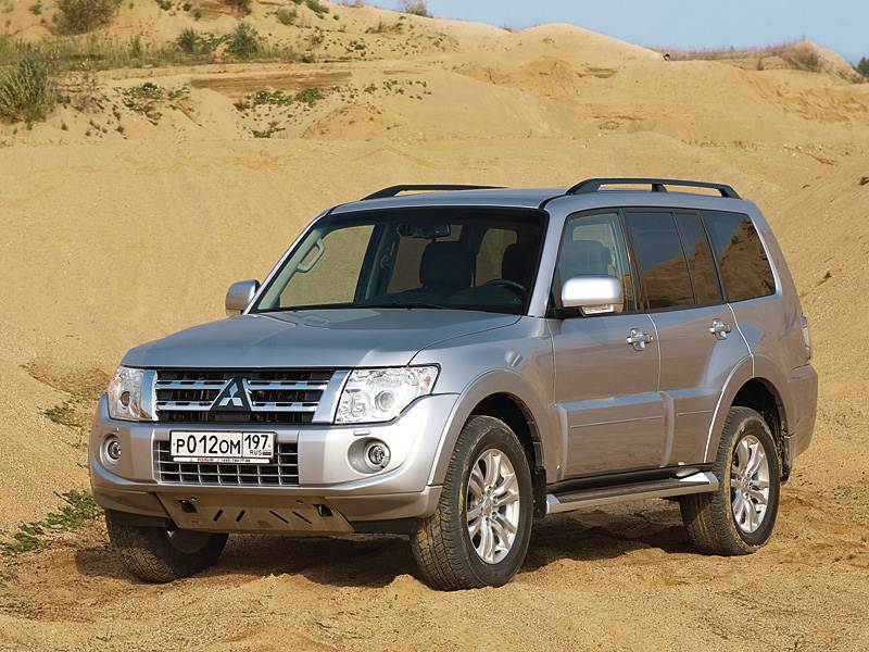 Новый Mitsubishi Pajero (Мицубиси Паджеро) Новый Mitsubishi Pajero (Мицубиси Паджеро)