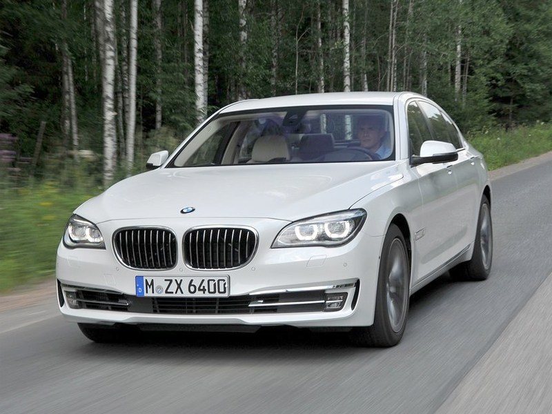 BMW 7 series (БМВ 7 серия) - обзор, цены, фото, технические ...