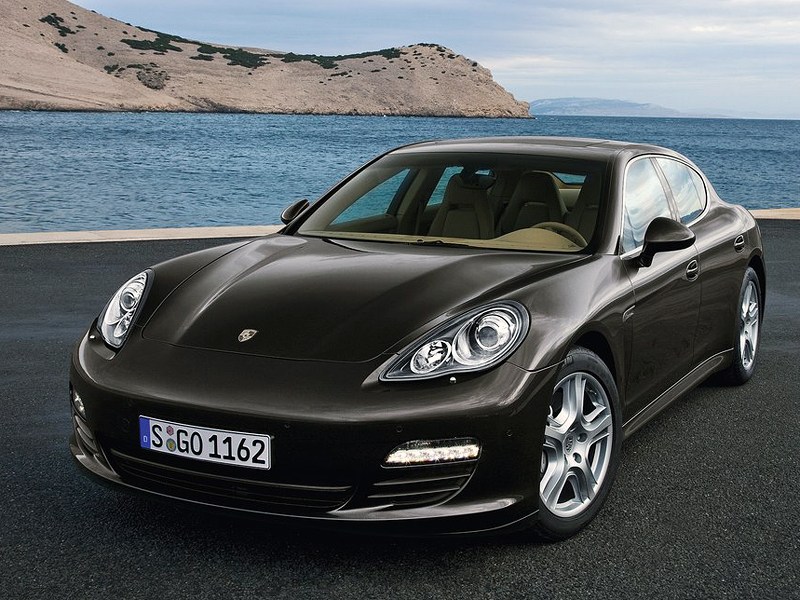 Porsche панамера в 2019 году Porsche панамера в 2019 году