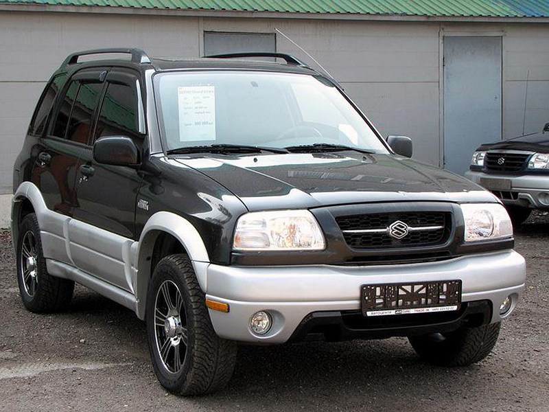 Suzuki Grand Vitara (Сузуки Гранд Витара) - поколение II (1999 - 2005) Suzuki Grand Vitara (Сузуки Гранд Витара) - поколение II (1999 - 2005)