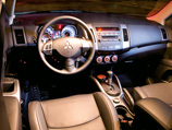 Mitsubishi Outlander XL Mitsubishi Outlander XL