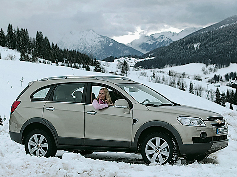 Citroen c-crosser vs nissan x-trail