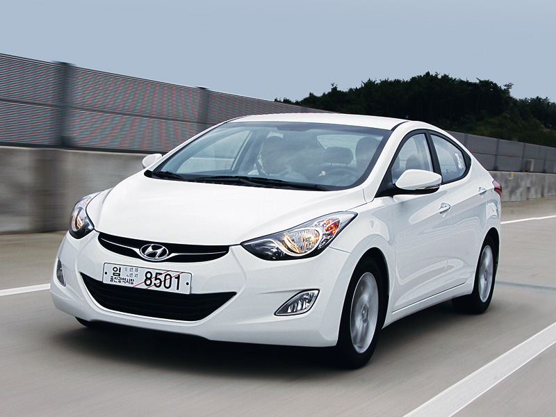 Тест-драйв Hyundai Elantra 1.6 (6AT) Тест-драйв Hyundai Elantra 1.6 (6AT)