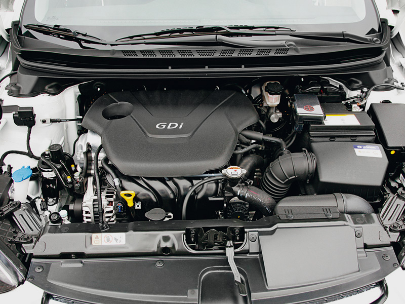 Тест-драйв Hyundai Elantra 1.6 (6AT) Тест-драйв Hyundai Elantra 1.6 (6AT)