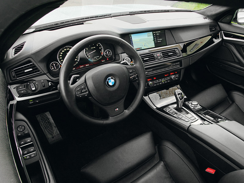 Тест-драйв BMW BMW M535i xDrive Тест-драйв BMW BMW M535i xDrive