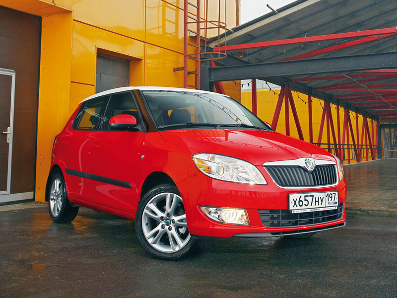 - Skoda Fabia 1.6 (6AT)