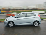 Hyundai Solaris вид сбоку