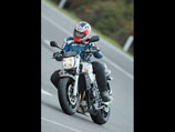 Suzuki GSR600 Suzuki GSR600