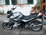 BMW R1200R BMW R1200R