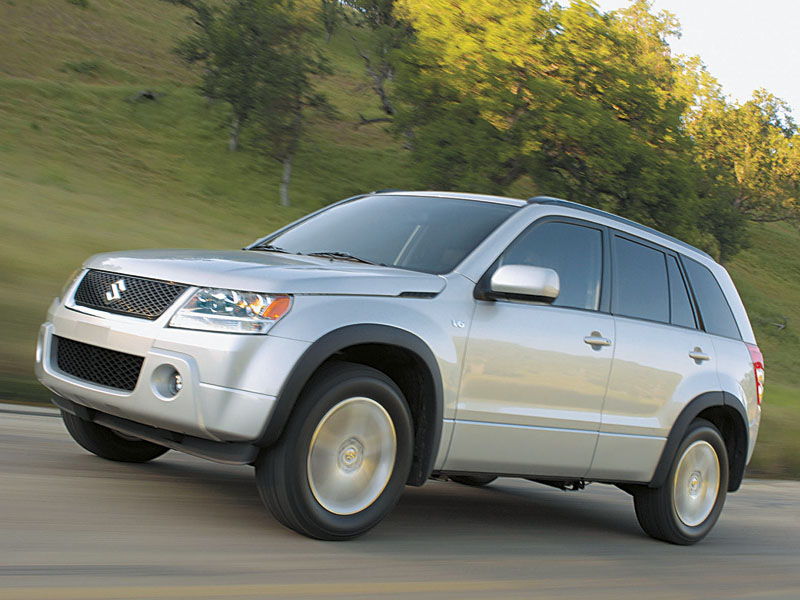 Nissan x-trail vs land rover freelander #4